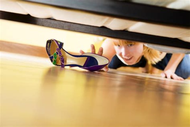 5 Items You Should Never Store Under Your Bed, According to Experts