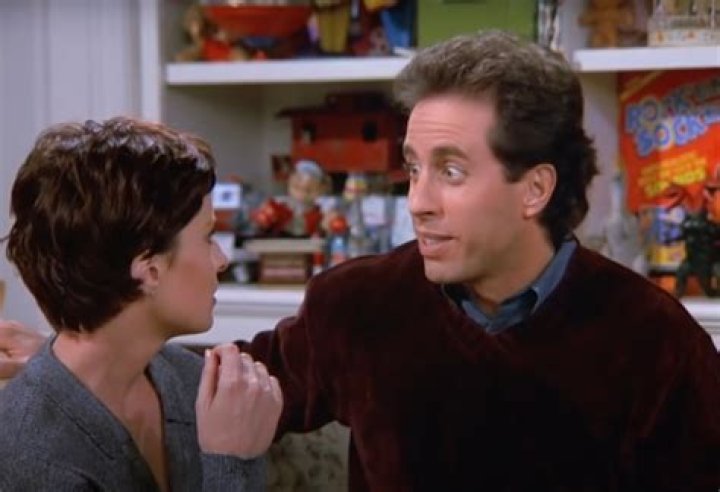 6 Classic Sitcom Episodes That Are Wildly Offensive by Today's Standards