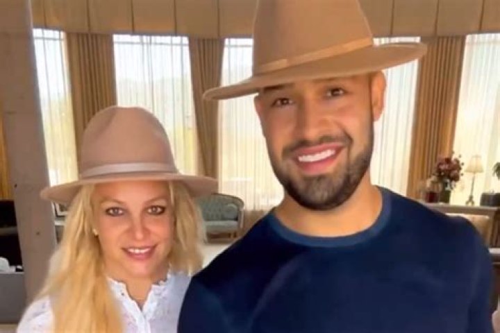 Britney Spears Height, Weight, Age, Boyfriend, Facts, Biography, Family