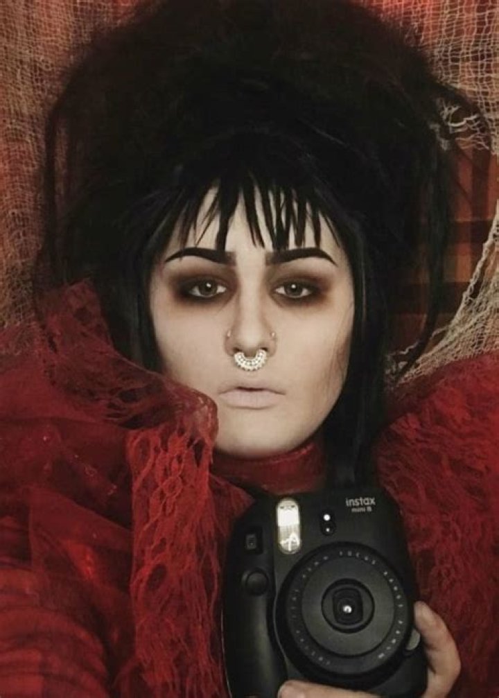Devin Sola Height, Weight, Age, Girlfriend, Family, Facts, Biography