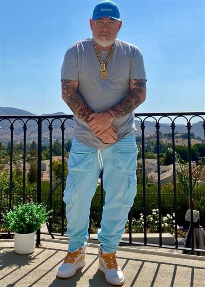 Everlast net worth, income and estimated earnings of Youtuber channel