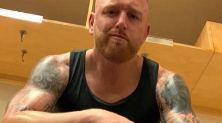 Heath Slater Height, Weight, Age, Spouse, Family, Facts, Biography