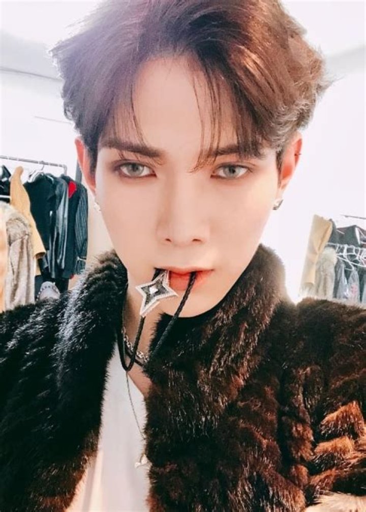 Kang Yeo-sang Height, Weight, Age, Girlfriend, Family, Facts, Biography