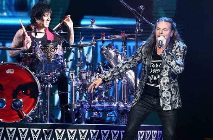 Maná Announces History Making Seventh Show at The LA Forum