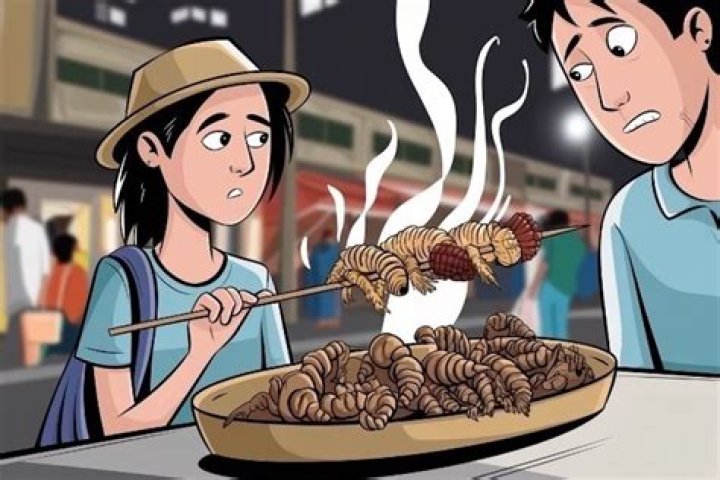 Never Eat at This Kind of Restaurant on Vacation, Experts Warn