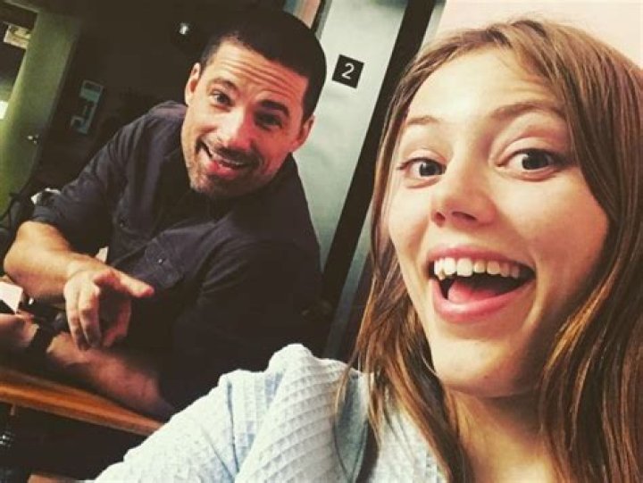 Warren Christie Height, Weight, Age, Body Statistics, Spouse, Facts